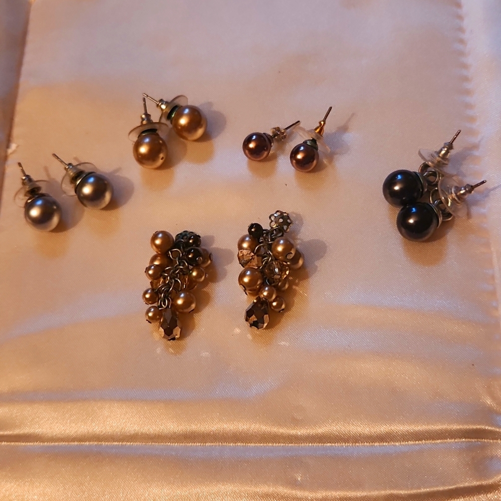 Earring set